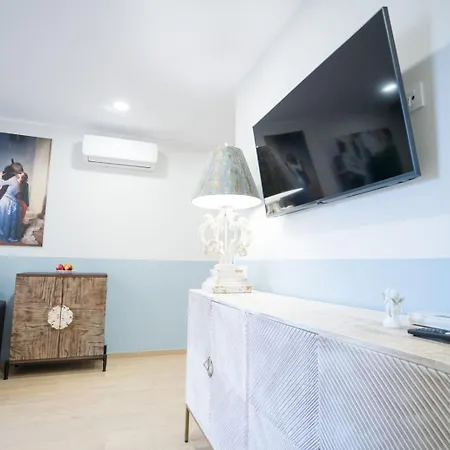 Orlando 85 Complex - אדחה