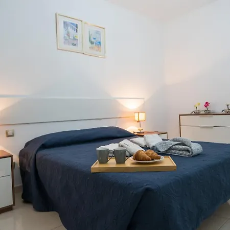 Ξενοδοχείο με διαμερίσματα Orlando 85 Complex - Costa Adeje (Tenerife)