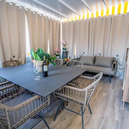 Ξενοδοχείο με διαμερίσματα Orlando 85 Complex - Costa Adeje (Tenerife)